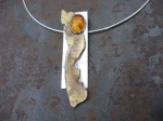 zilver, messing en barnsteen